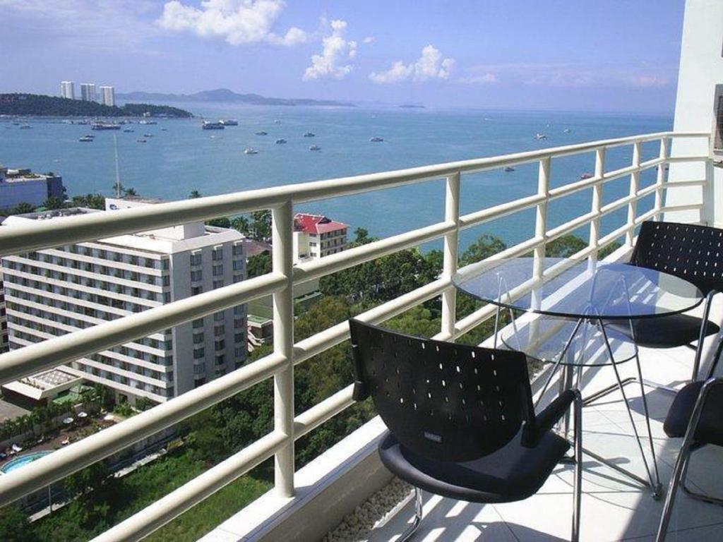 Vtsix Service At View Talay 6 Appart hôtel Pattaya